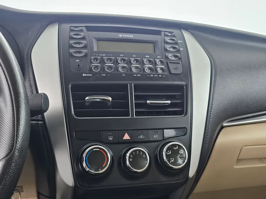 تويوتا يارس Y 2020 