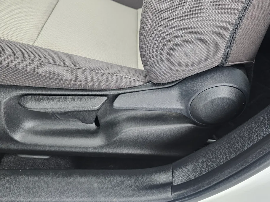 تويوتا كورولا XLI 2023 