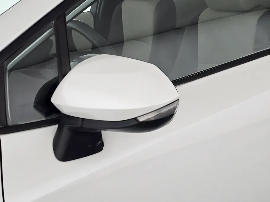 تويوتا كورولا XLI 2023 