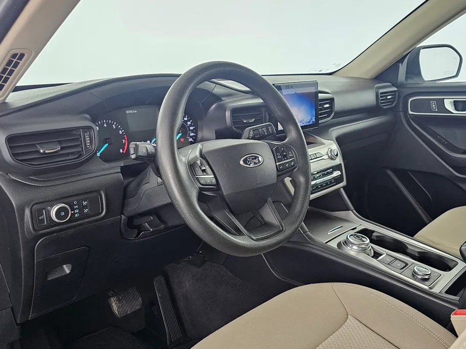 2021 Ford Explorer Standard 