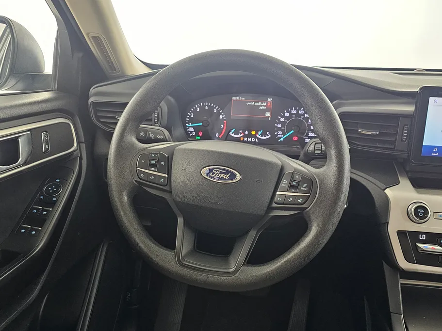 2021 Ford Explorer Standard 