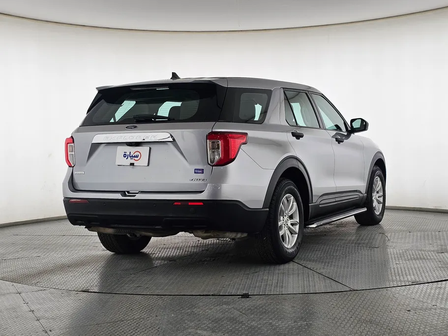 2021 Ford Explorer Standard 