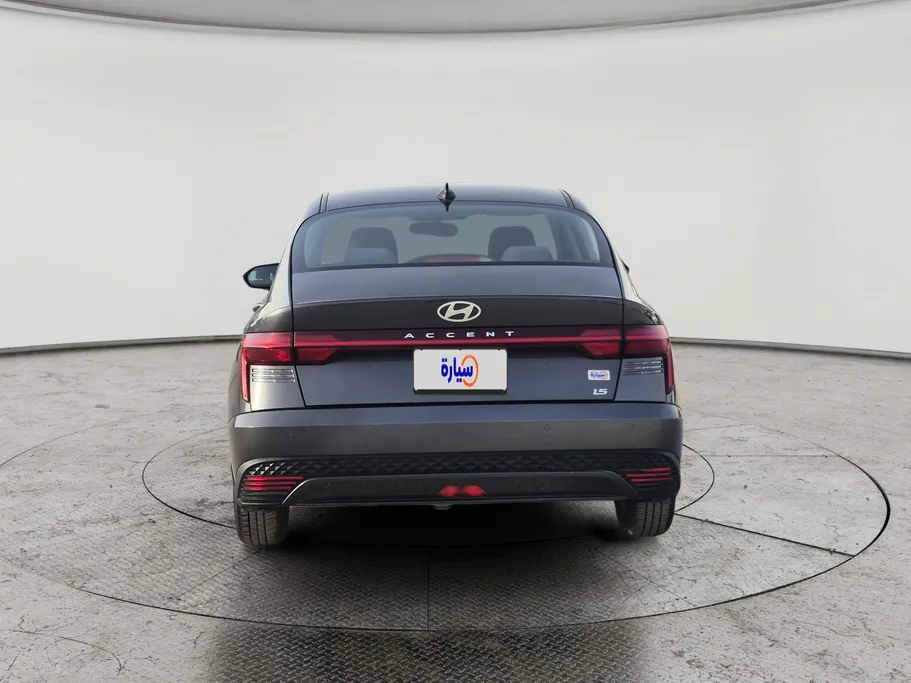 2024 Hyundai Accent Fleet 