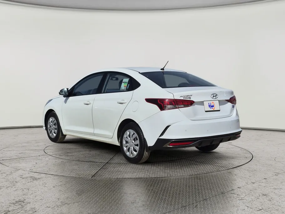 هيونداي اكسنت سمارت 2023 