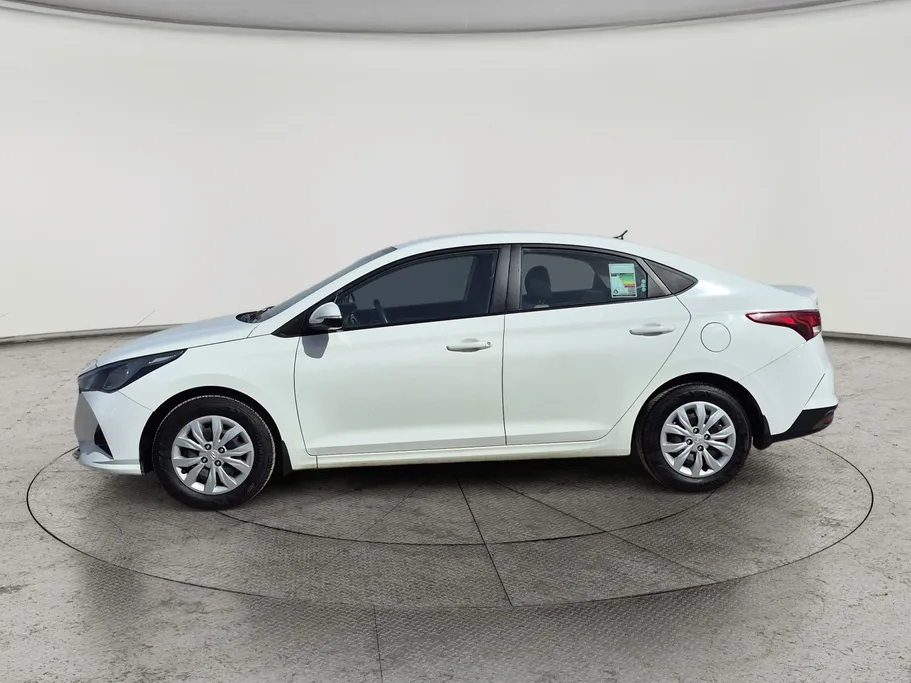 هيونداي اكسنت سمارت 2023 