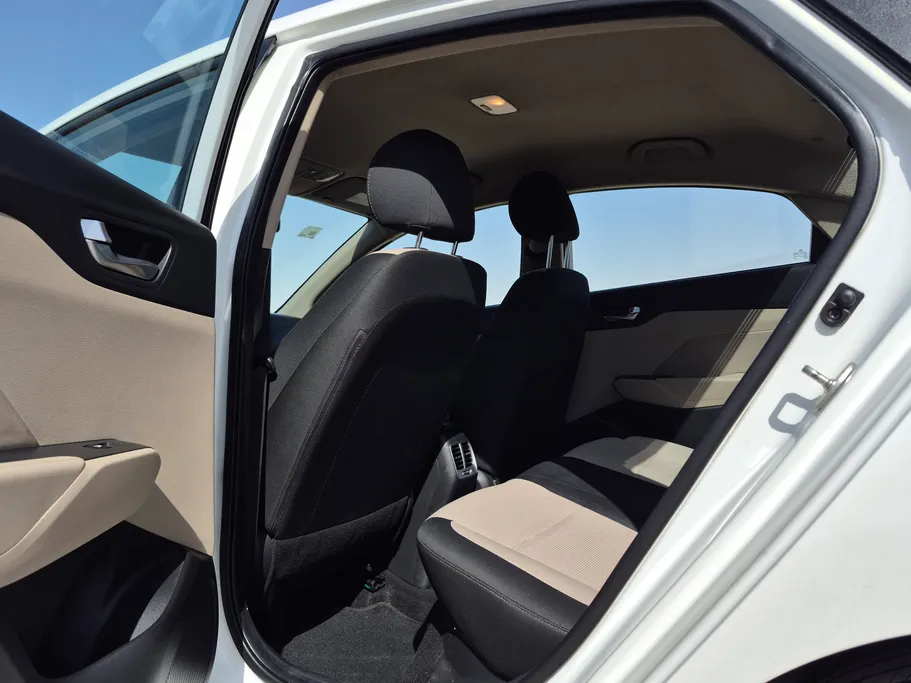 هيونداي اكسنت سمارت 2023 