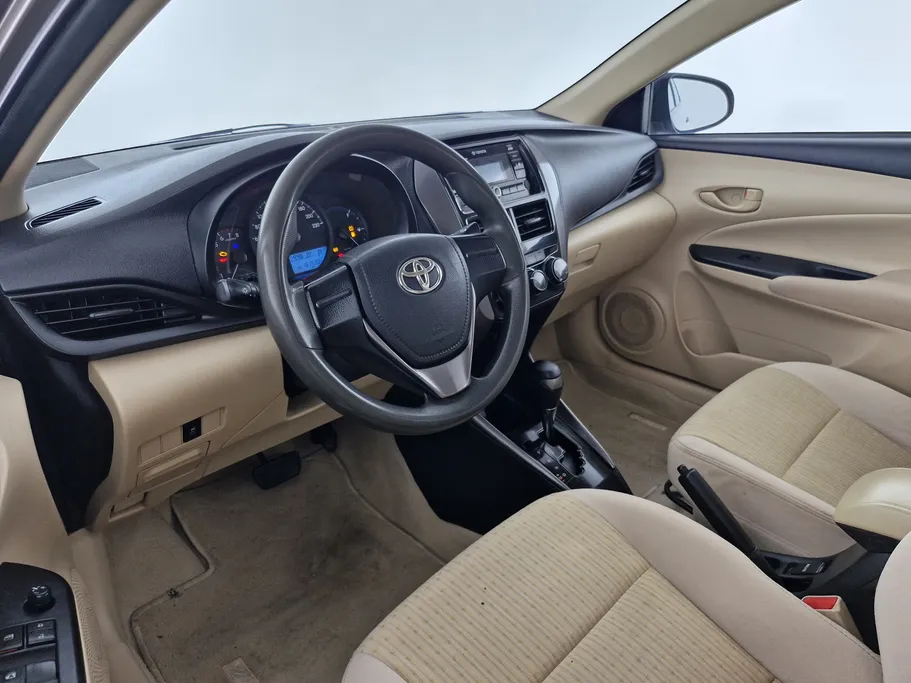 تويوتا يارس Y 2021 