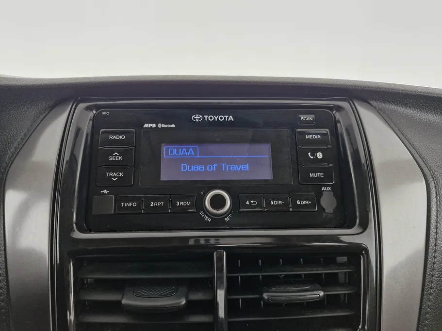 تويوتا يارس Y 2021 