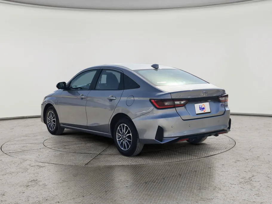 تويوتا يارس Y 2023 