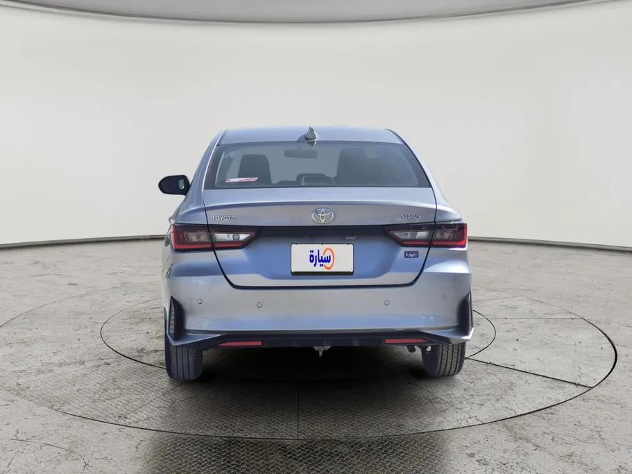 تويوتا يارس Y 2023 