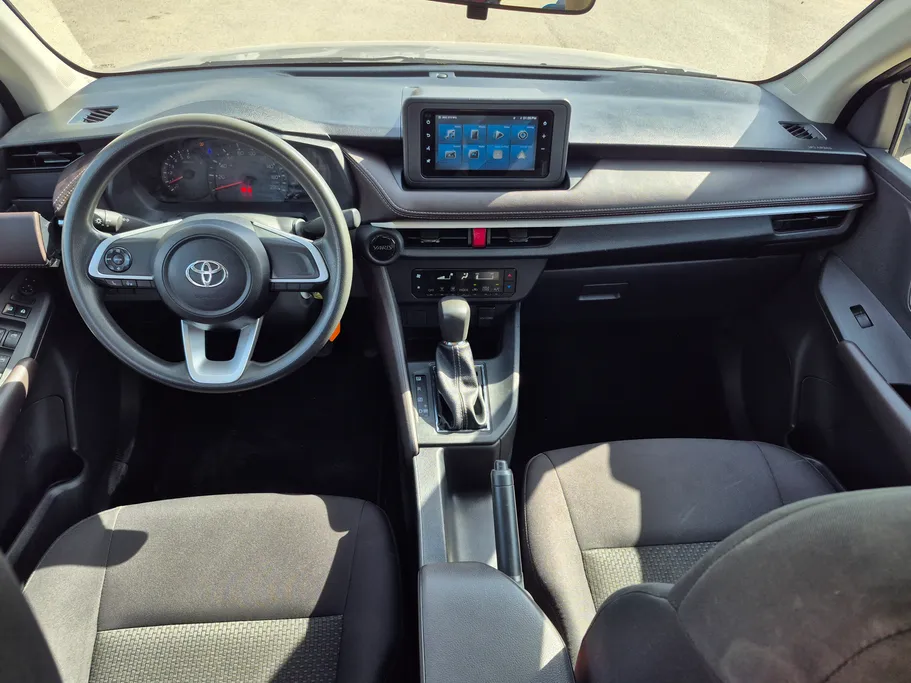 تويوتا يارس Y 2023 