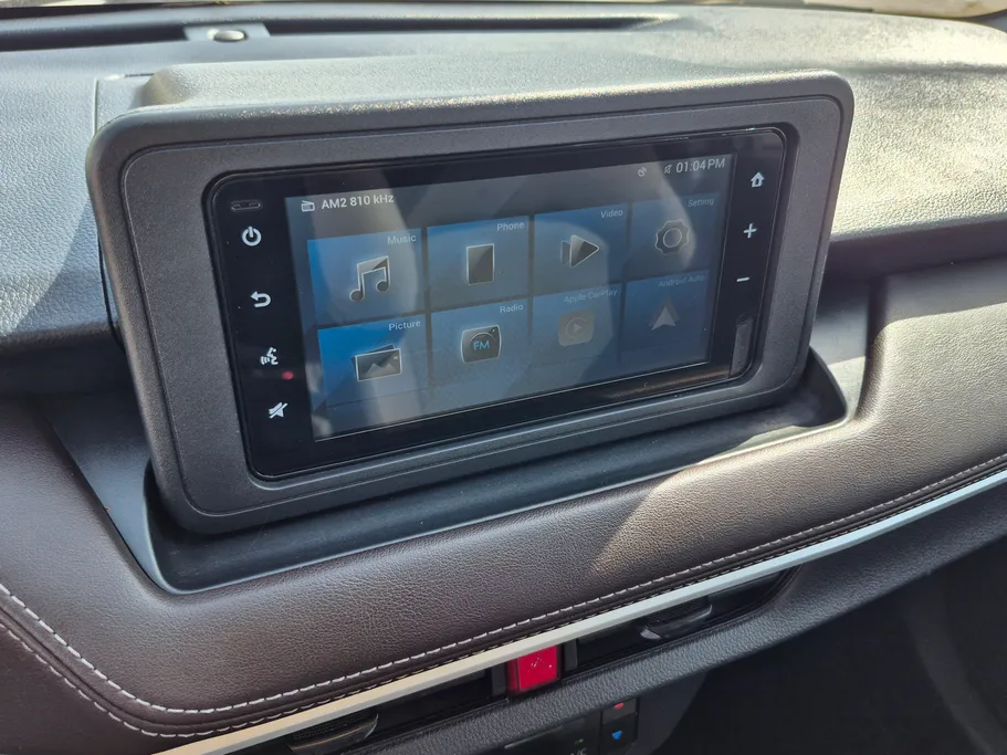 تويوتا يارس Y 2023 