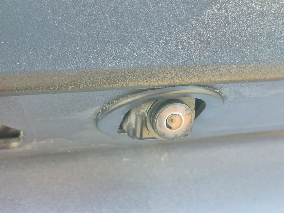 تويوتا يارس Y 2023 