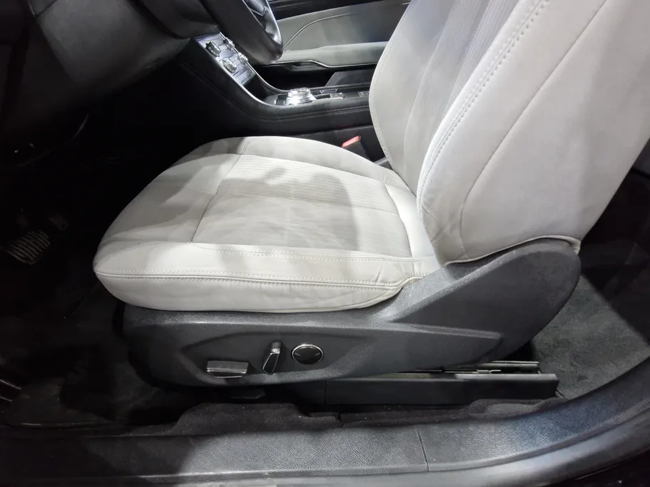 2021 Ford Taurus Ambiente 