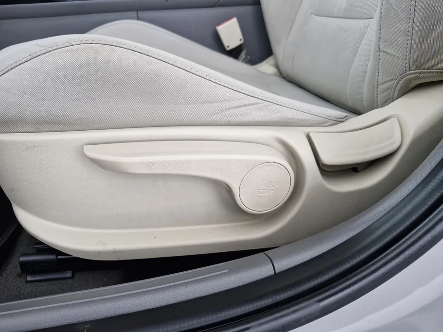 2023 Hyundai Elantra Fleet 