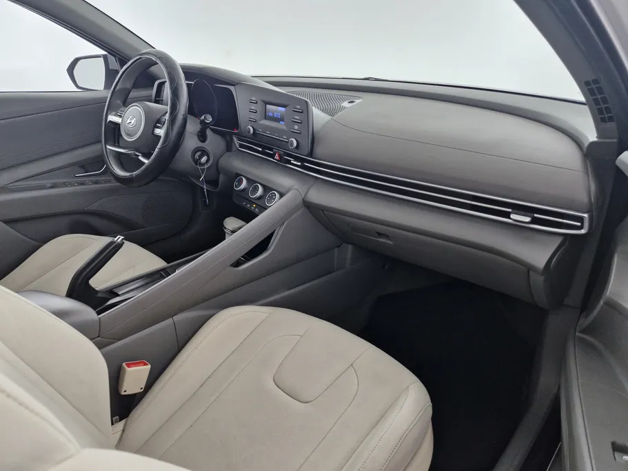 2023 Hyundai Elantra Fleet 