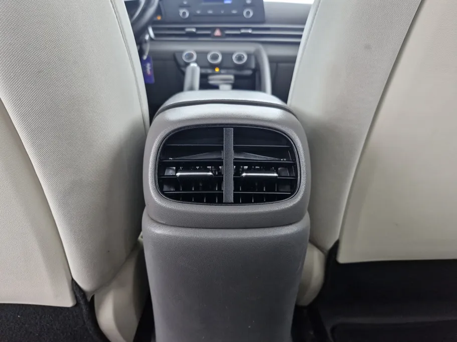 2023 Hyundai Elantra Fleet 