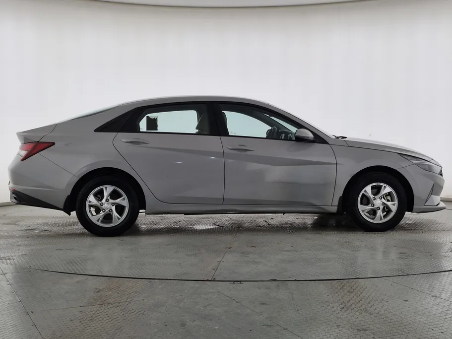 2023 Hyundai Elantra Fleet 