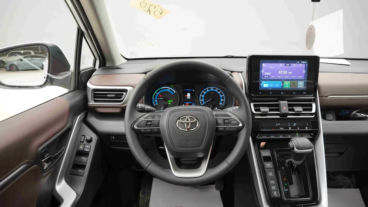 2026 Toyota Innova VIP7 HEV 