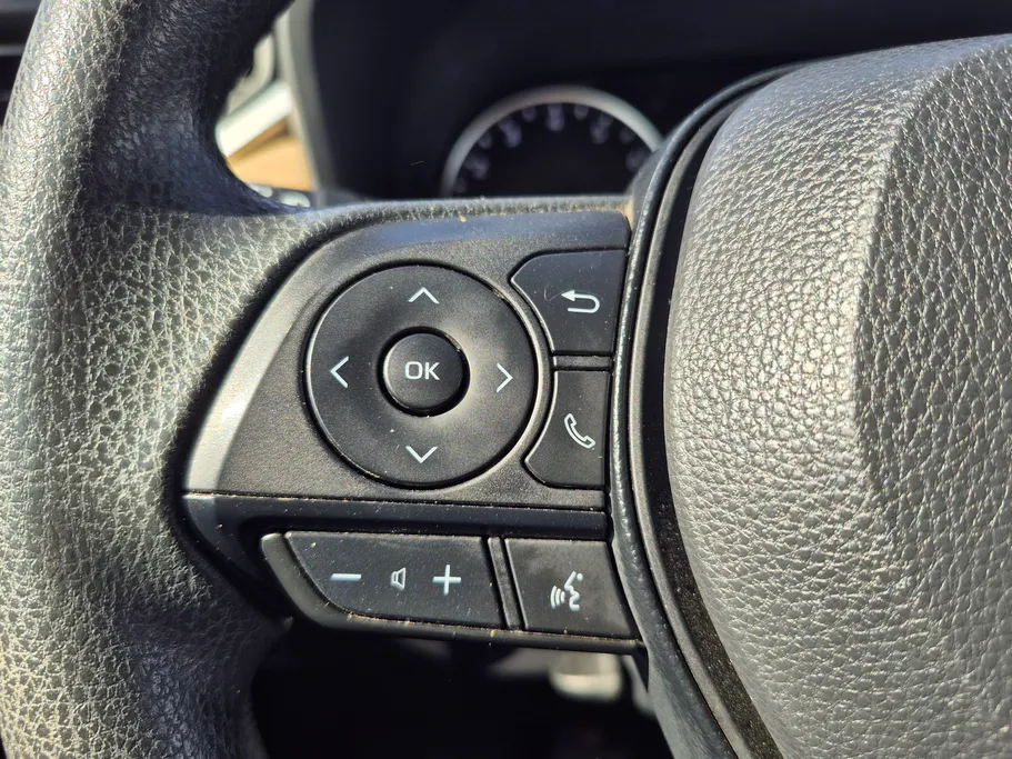 تويوتا راف فور LE 2024 