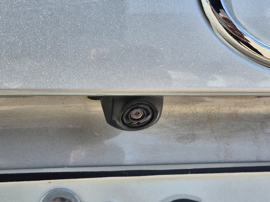 تويوتا راف فور LE 2024 