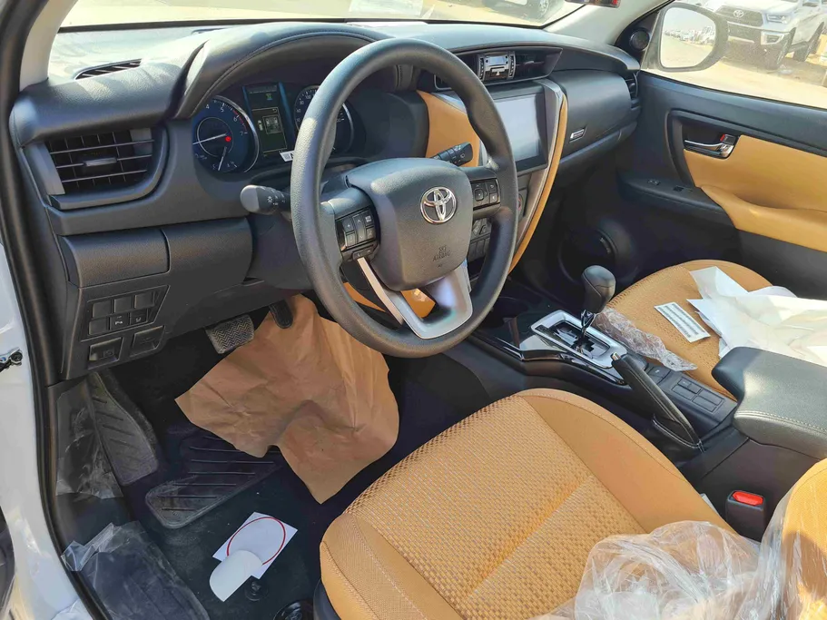 2026 Toyota Fortuner GX2 4x4 