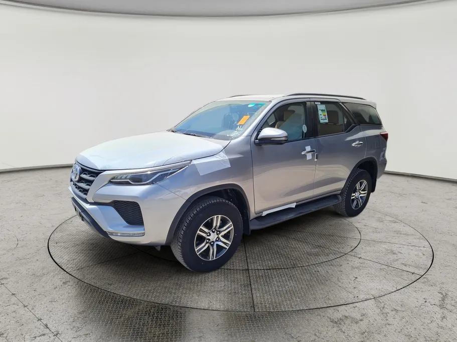 2026 Toyota Fortuner GX2 4x4 