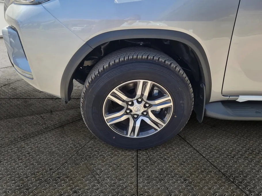 2026 Toyota Fortuner GX2 4x4 