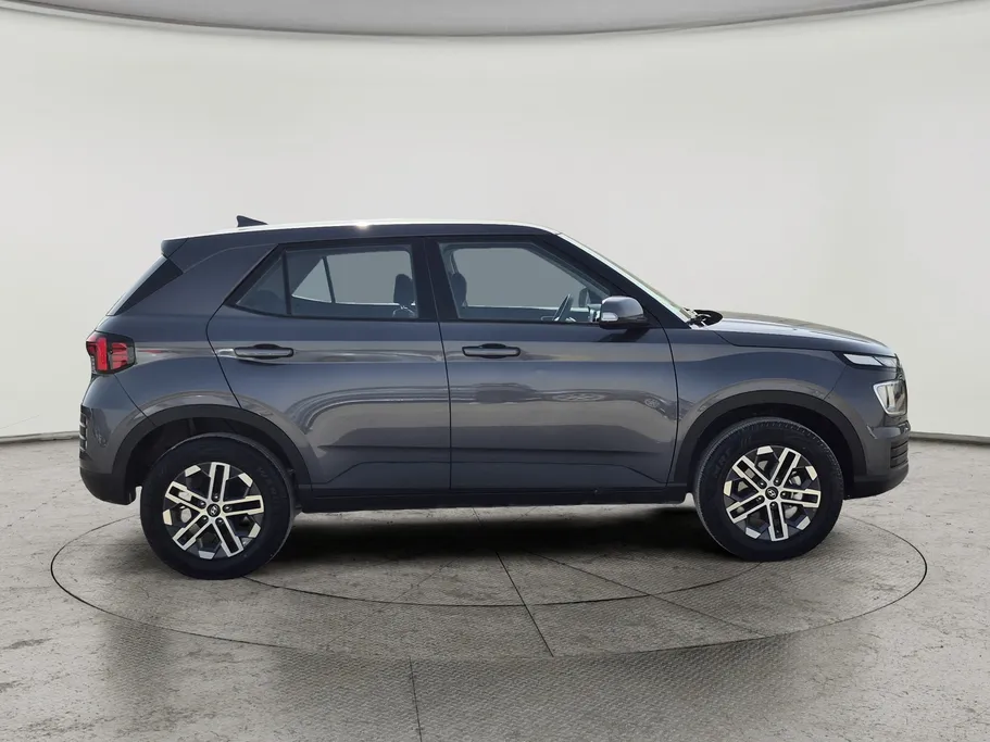 2024 Hyundai Venue Smart 