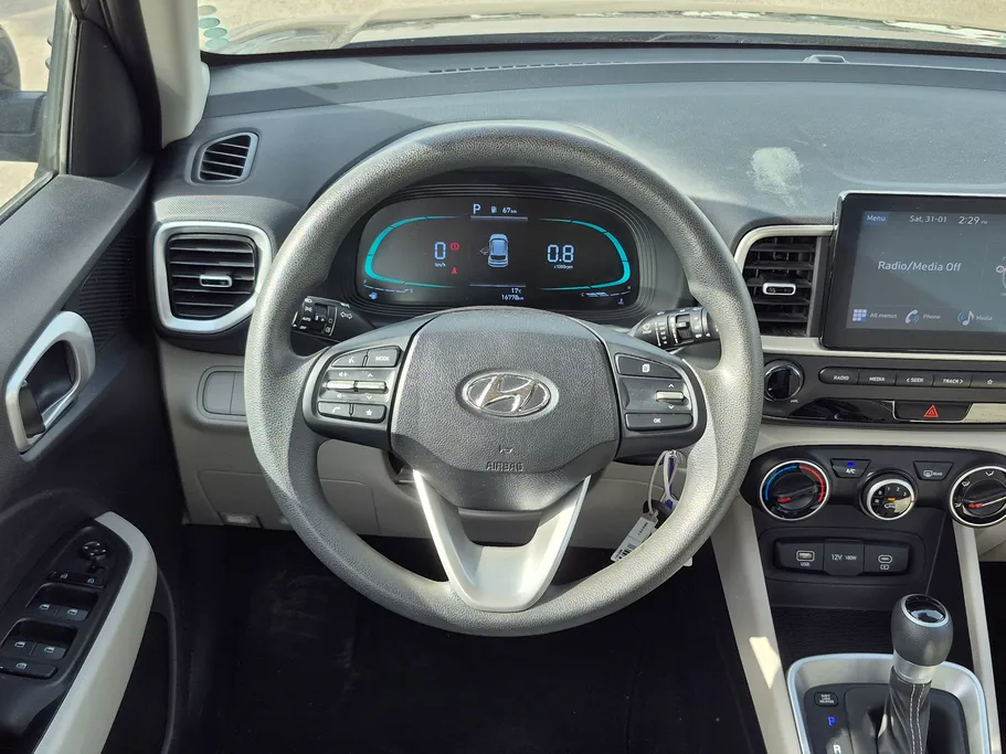 2024 Hyundai Venue Smart 