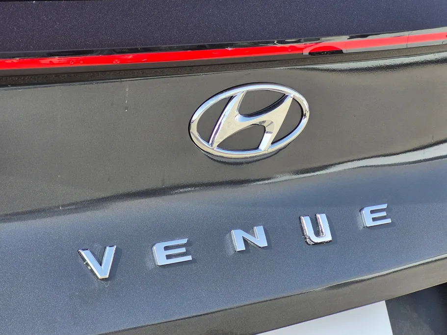 2024 Hyundai Venue Smart 