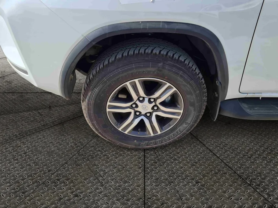 2026 Toyota Fortuner VX 