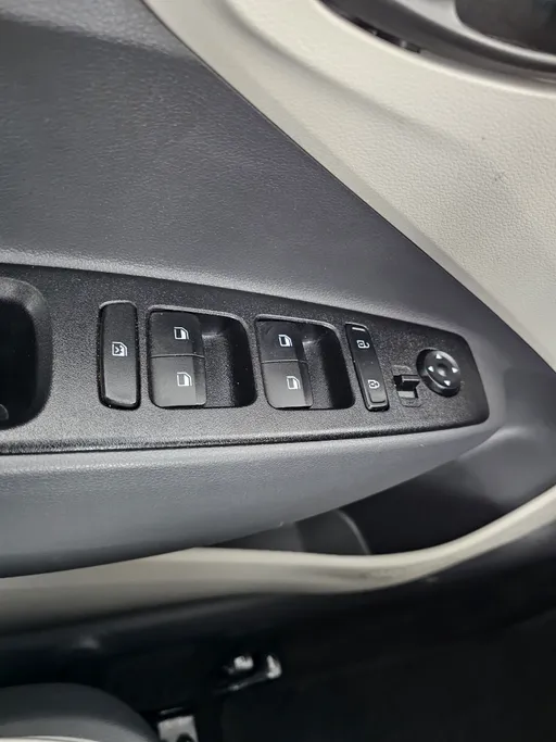 2024 Hyundai Grand i10 Fleet 