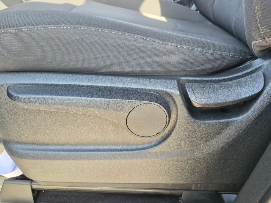 هيونداي ستاريا سمارت 9 مقاعد 2023 