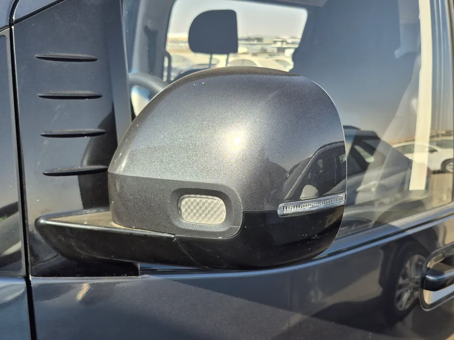 هيونداي ستاريا سمارت 9 مقاعد 2023 