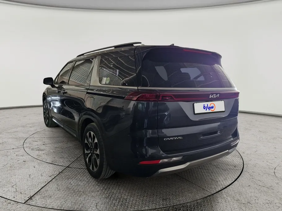 كيا كرنفال GLS 2023 