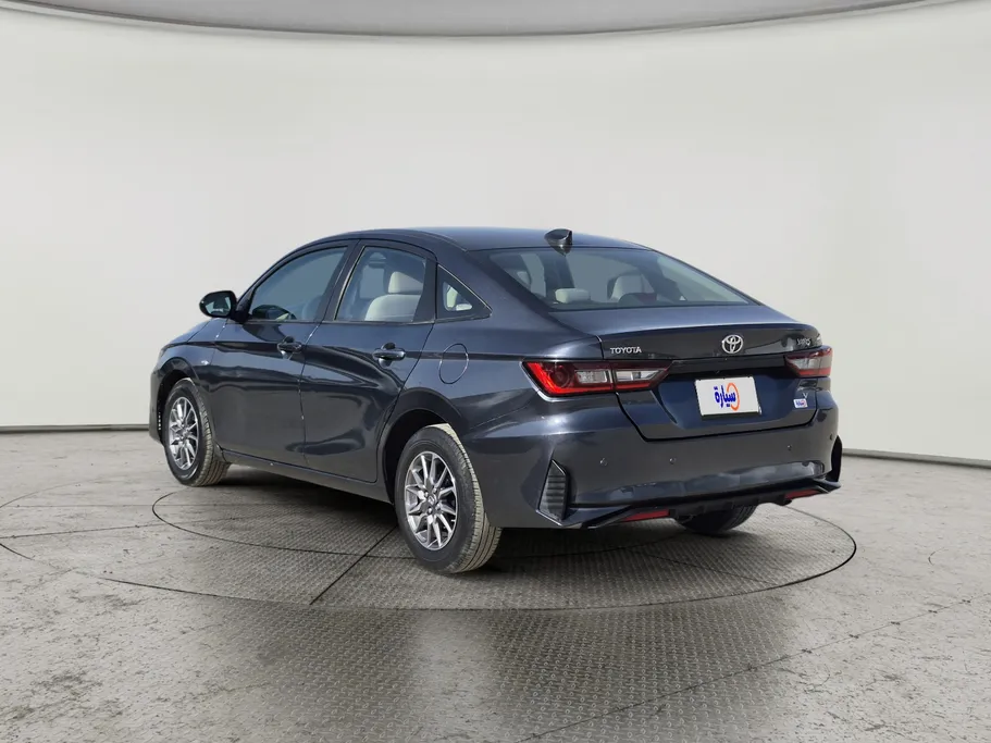 2023 Toyota Yaris  Y 