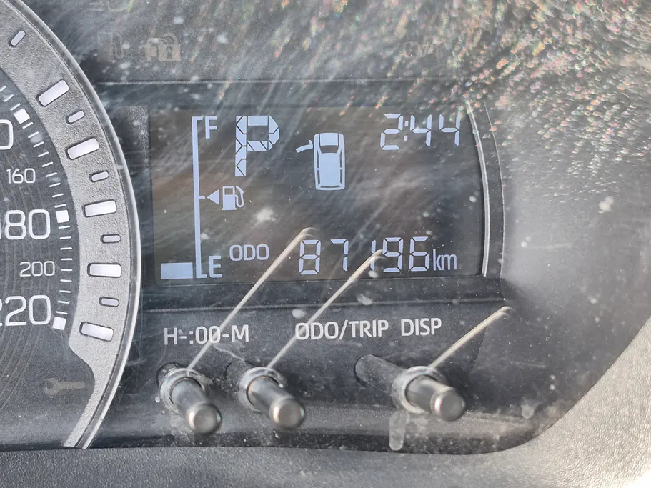 2023 Toyota Yaris  Y 