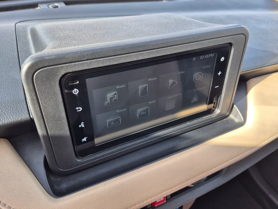 2023 Toyota Yaris  Y 