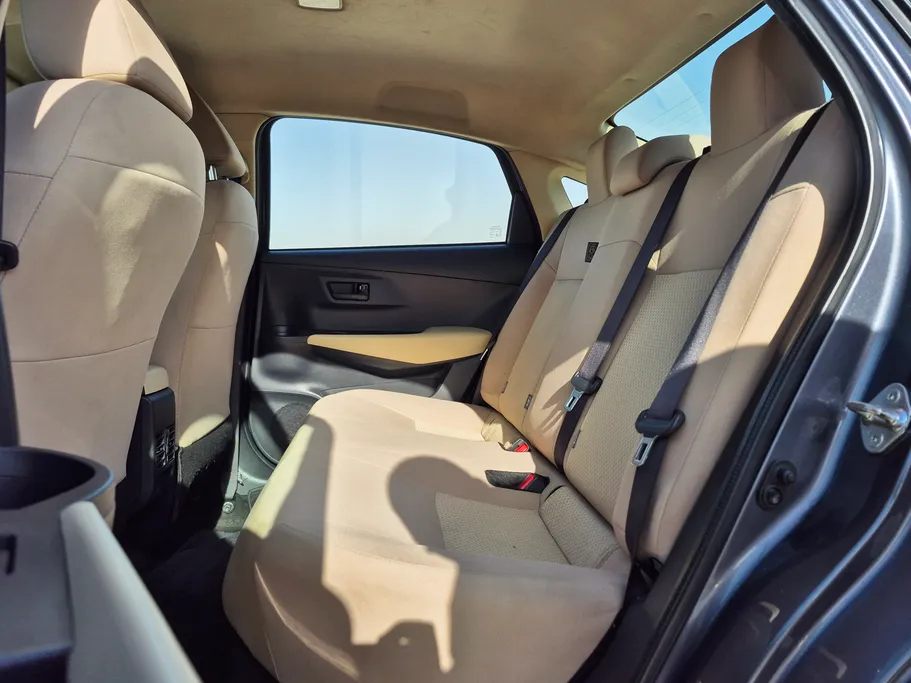 2023 Toyota Yaris  Y 