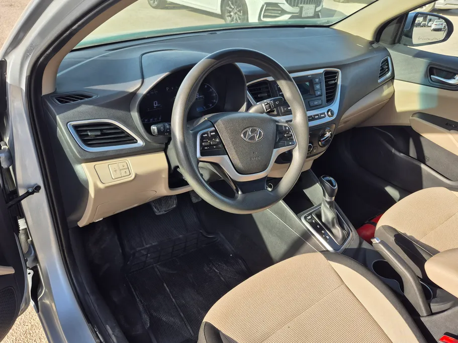 2023 Hyundai Accent Smart 