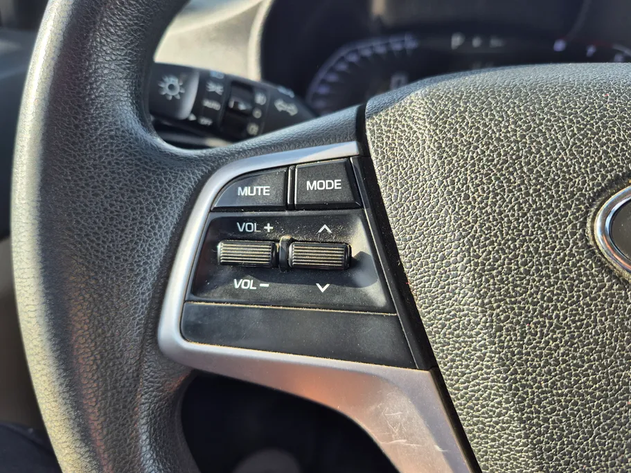 2023 Hyundai Accent Smart 