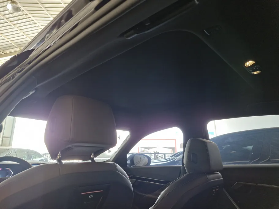 بي ام دبليو الفئة الخامسة 520i 2024 