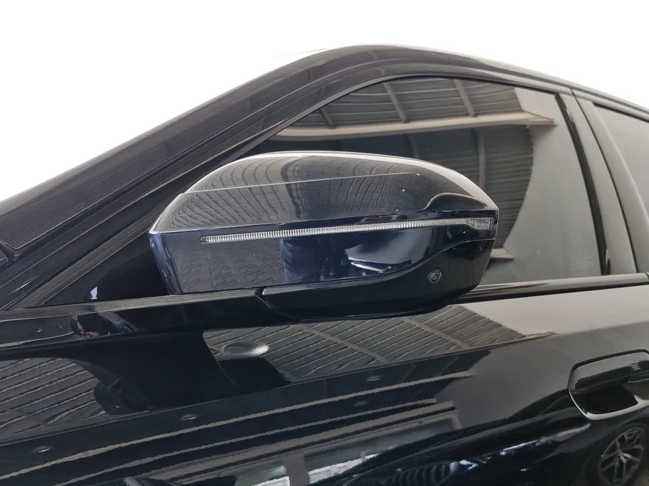 بي ام دبليو الفئة الخامسة 520i 2024 