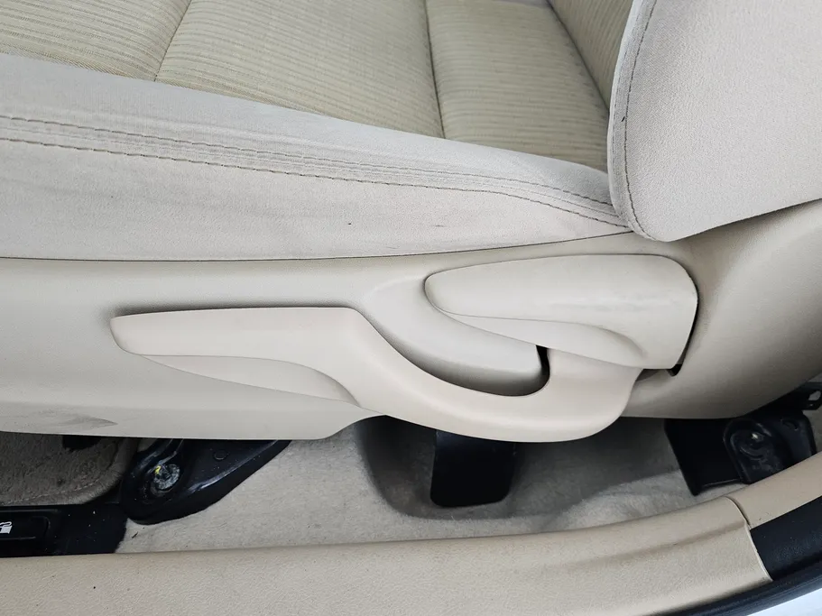 2021 Toyota Yaris  Y 