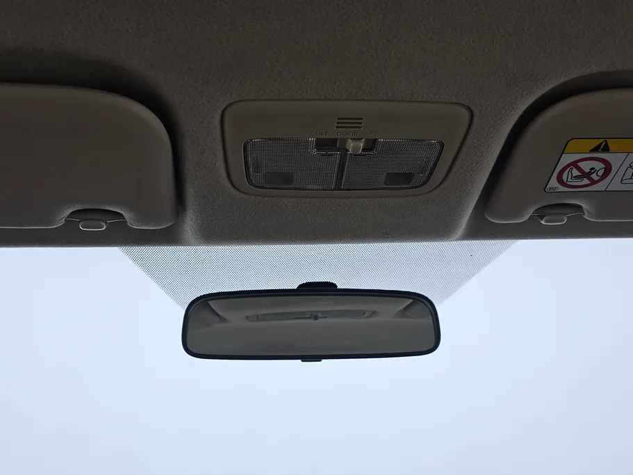 2021 Toyota Yaris  Y 