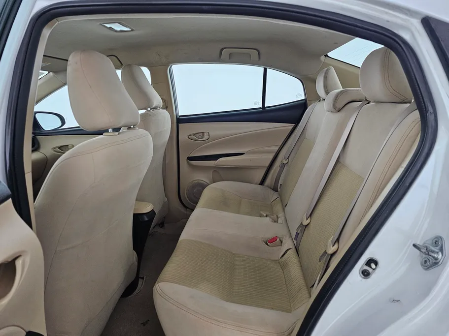 2021 Toyota Yaris  Y 