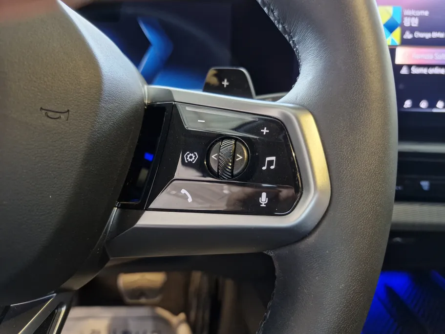 بي ام دبليو الفئة الخامسة 520i 2024 