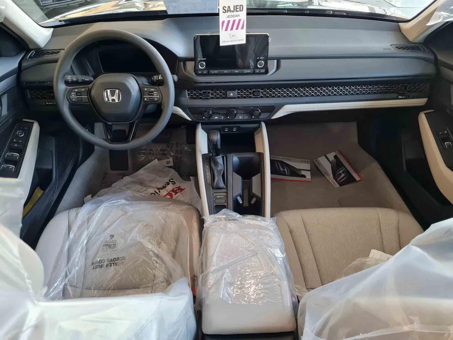 2025 Honda Accord LX 