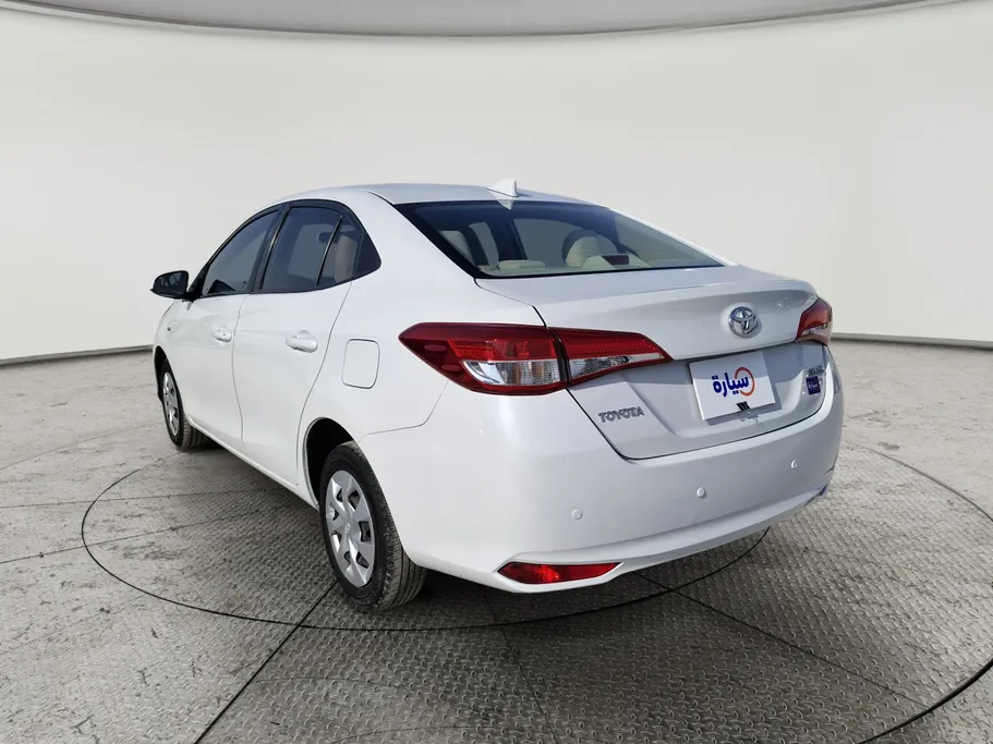 تويوتا يارس Y 2022 